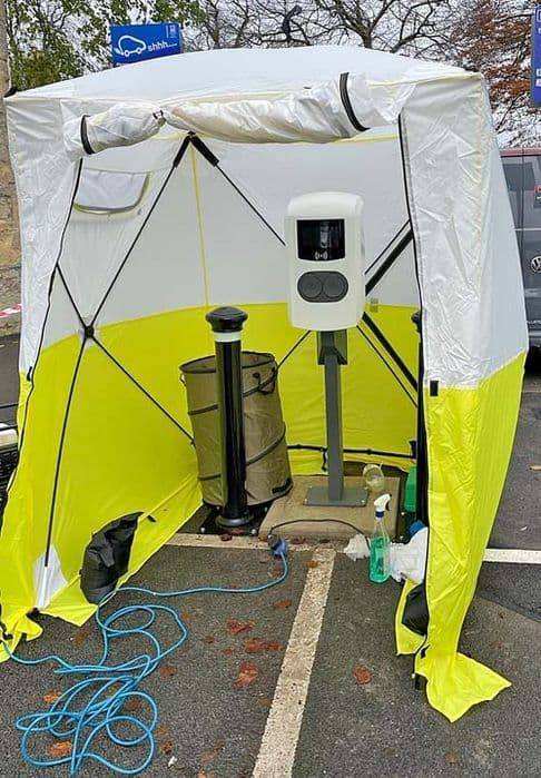 electric-car-ev-charger-installation-pop-up-work-tent-1.4-l-x-1.4-w-x-2.0m-h-10-60146-p.jpg electric-car-ev-charger-installation-pop-up-work-tent-1.4-l-x-1.4-w-x-2.0m-h-10-60146-p.jpg