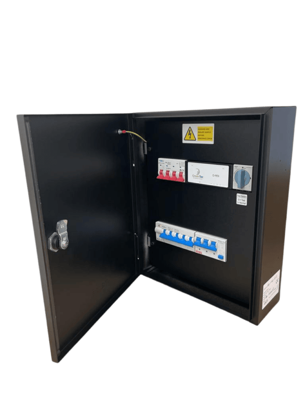 matt:e ARD-1-40-TP-R 3 phase auto reset unit with 1 x 40a TPN load with Type A RCBO.