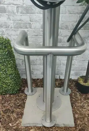 Small wrap around barrier - ground rooted. BSW-S-RD-R